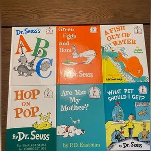 Dr Seuss book bundle, 6 total, all in great condition! Selling together